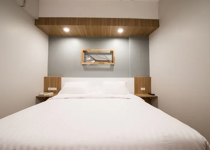 Shade House - Bitec Bangna Hotel 3*