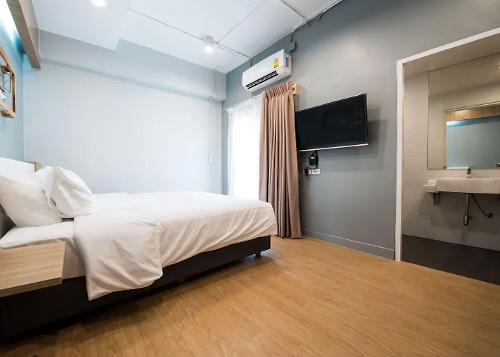 Hotel Shade House - Bitec Bangna